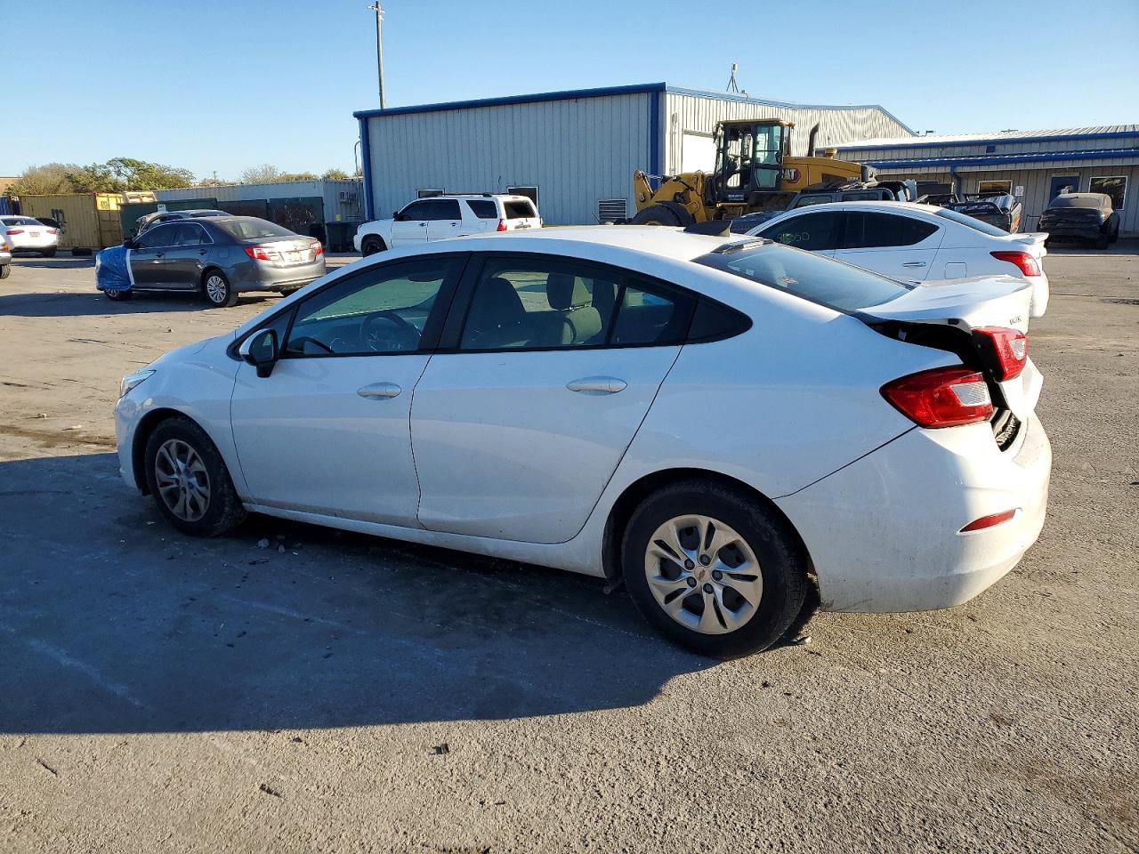 2019 CHEVROLET CRUZE LS photo 4