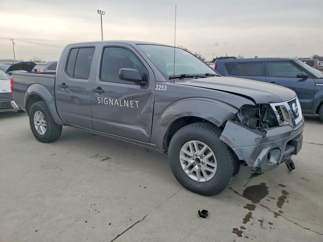 2019 NISSAN FRONTIER S photo 4