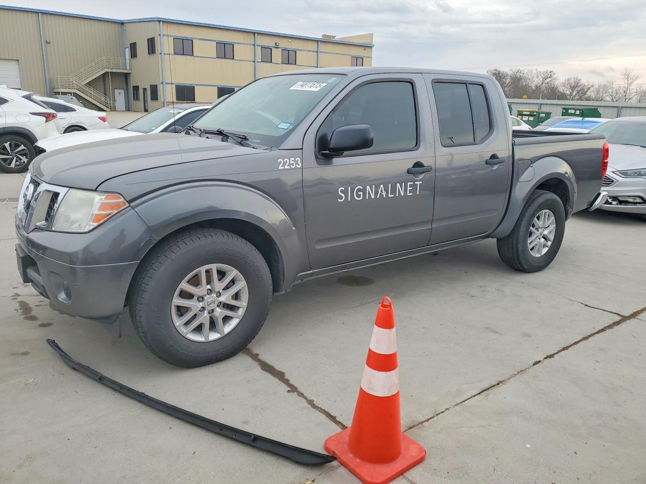 2019 NISSAN FRONTIER