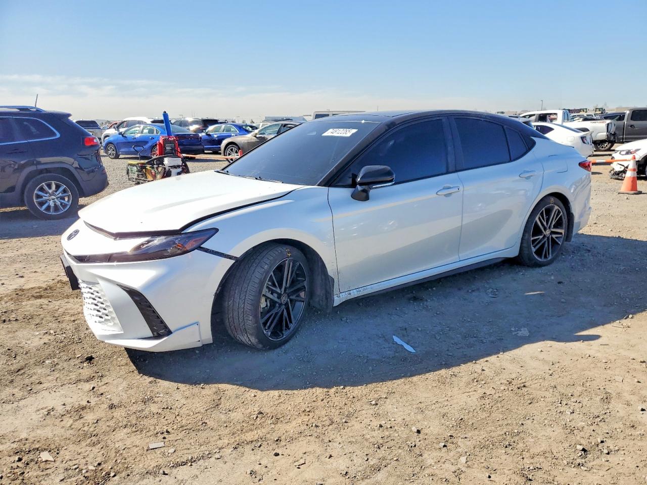 2025 TOYOTA CAMRY