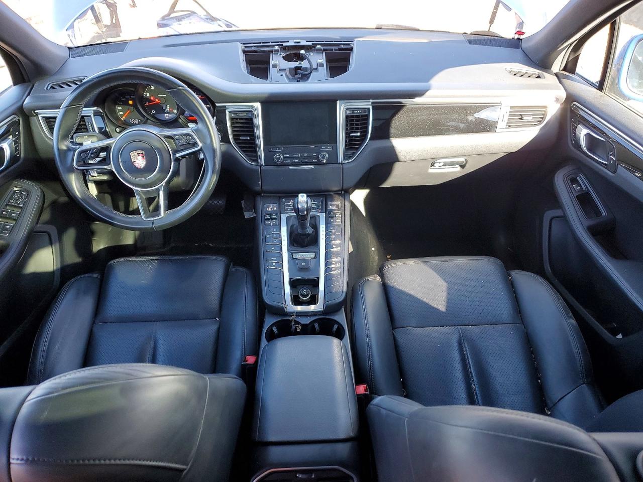 2017 PORSCHE MACAN photo 15