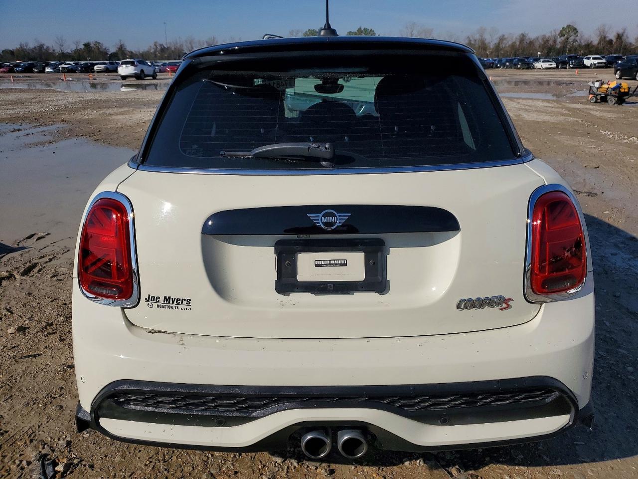 2023 MINI COOPER S photo 11