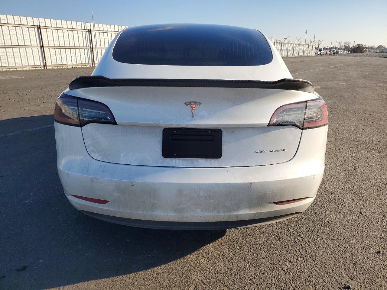 2019 TESLA MODEL 3 photo 6