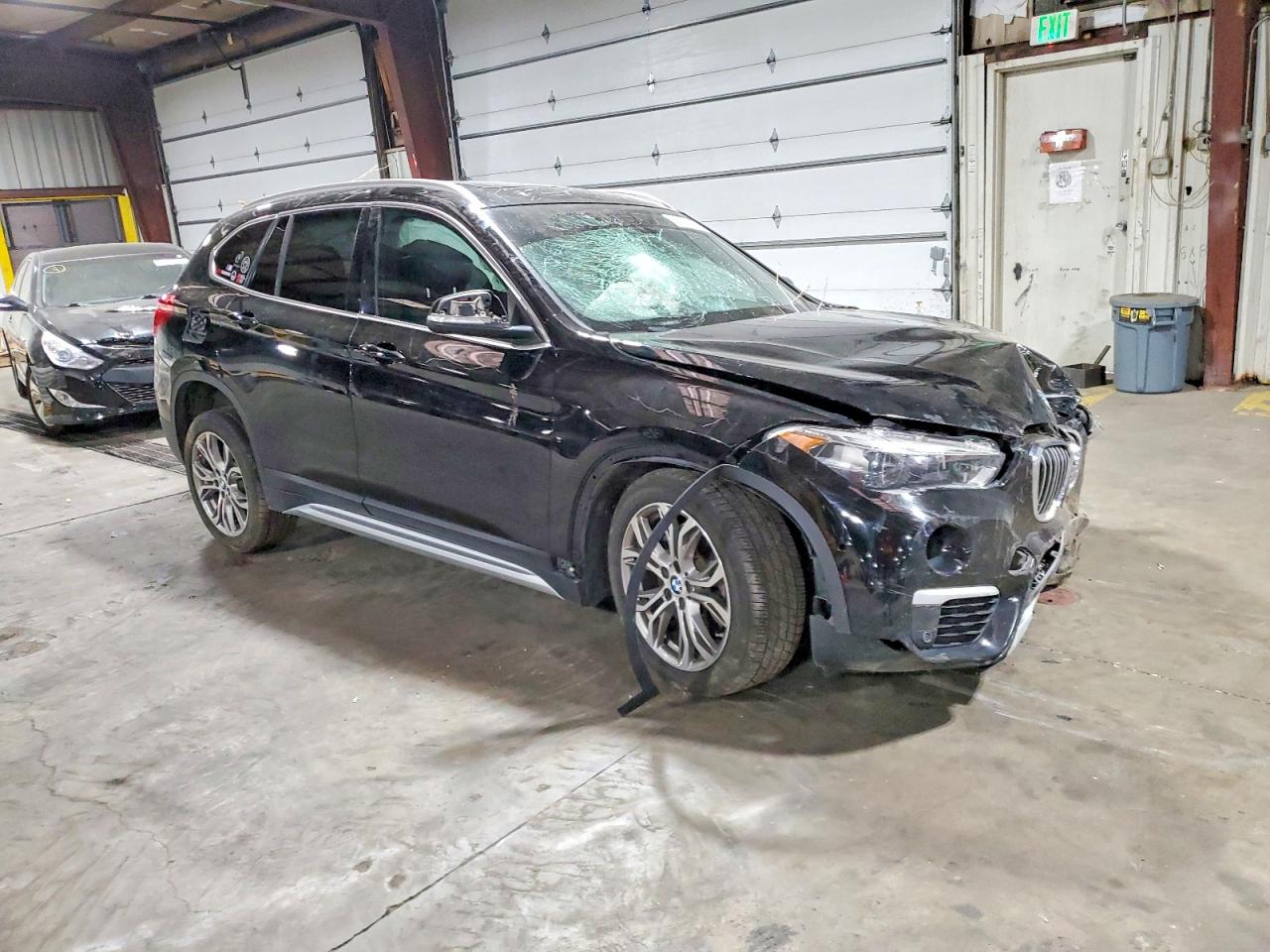 2016 BMW X1 XDRIVE28I photo 4