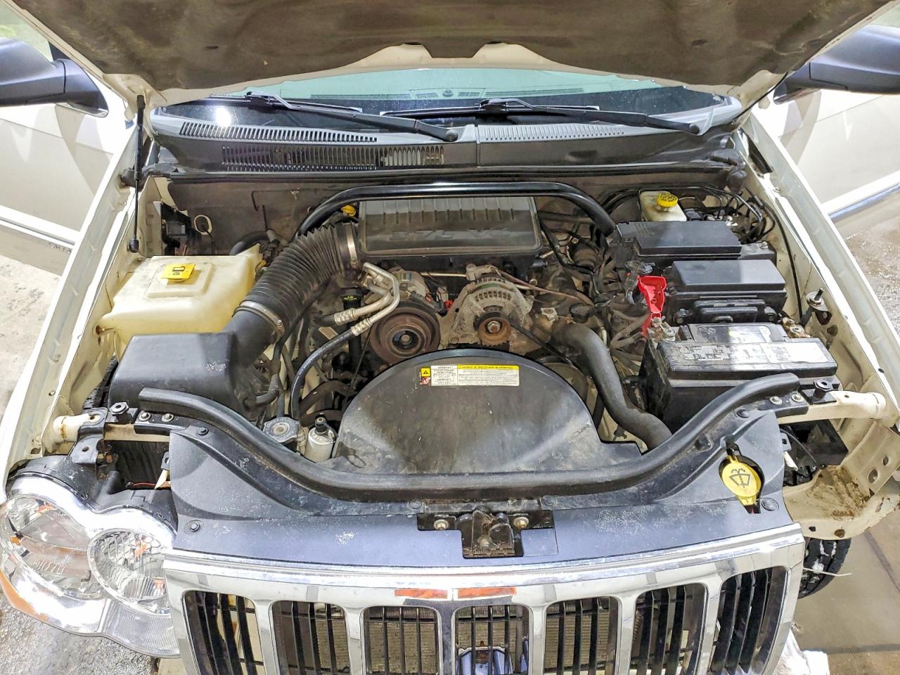 2010 JEEP GRAND CHEROKEE LIMITED photo 12
