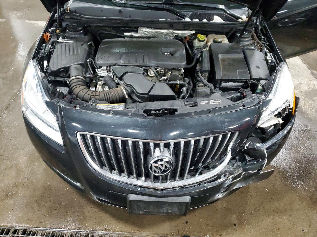 2011 BUICK REGAL CXL photo 11