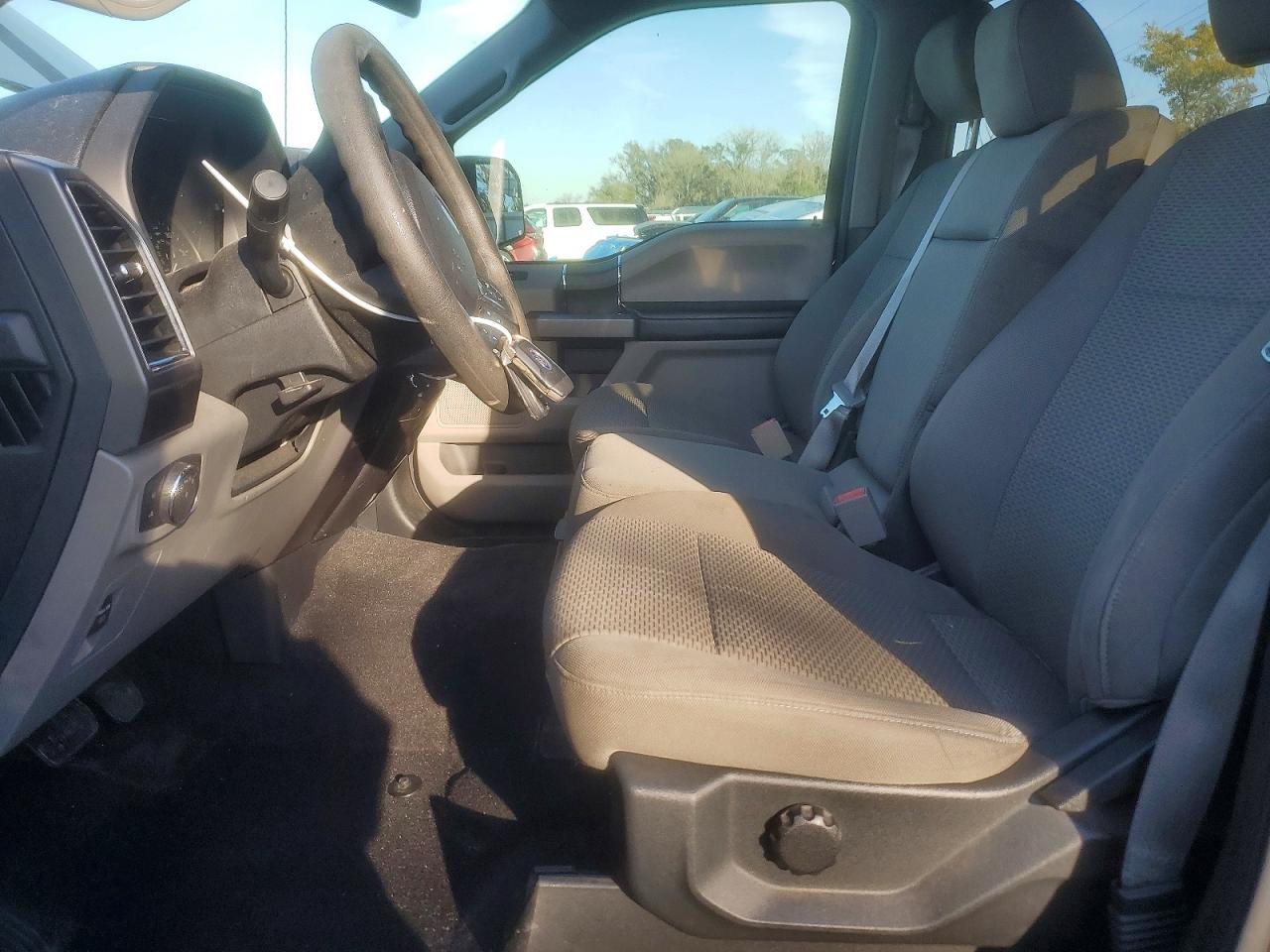 2019 FORD F150 SUPERCREW photo 13