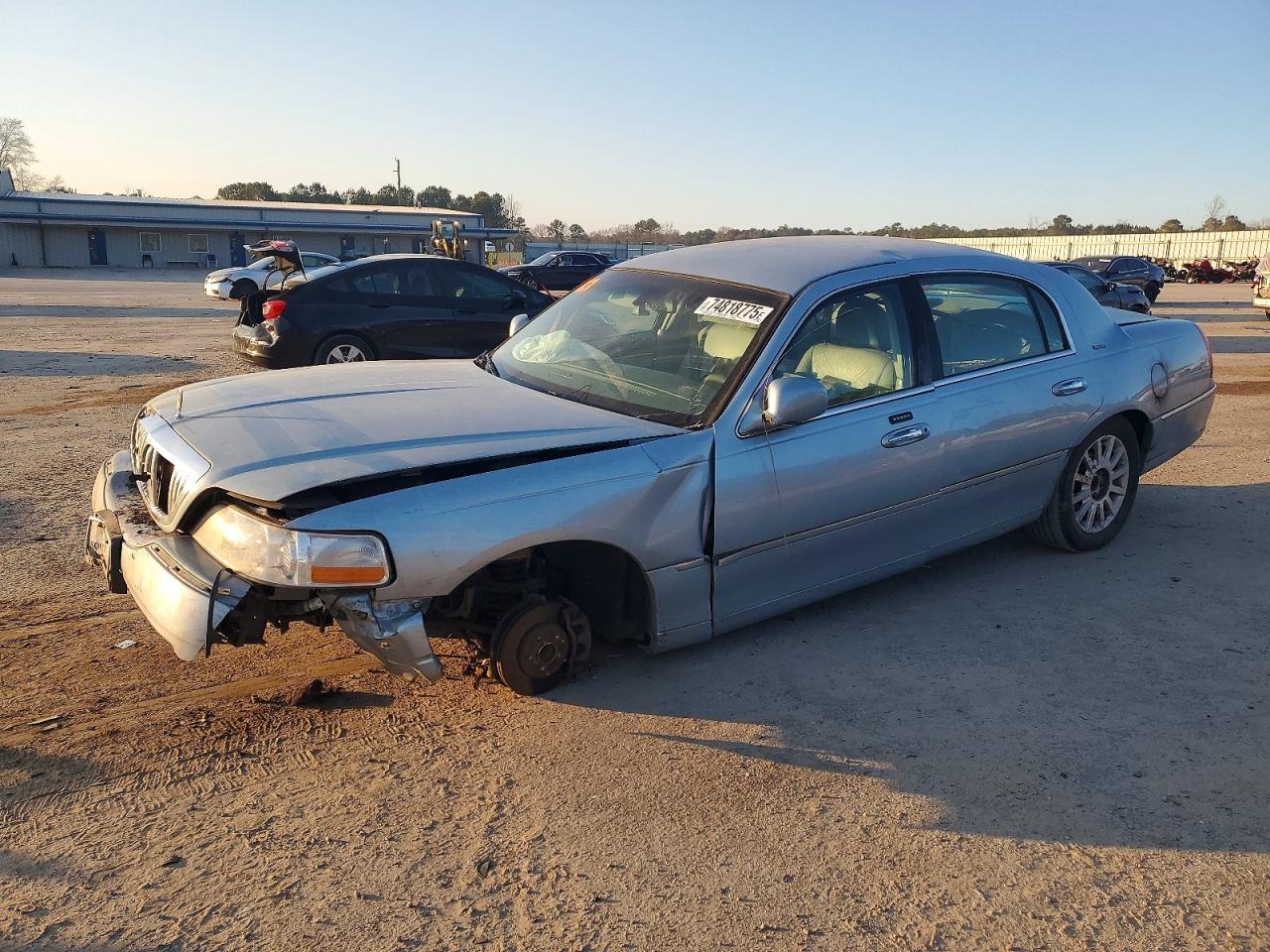 2006 LINCOLN TOWN CAR