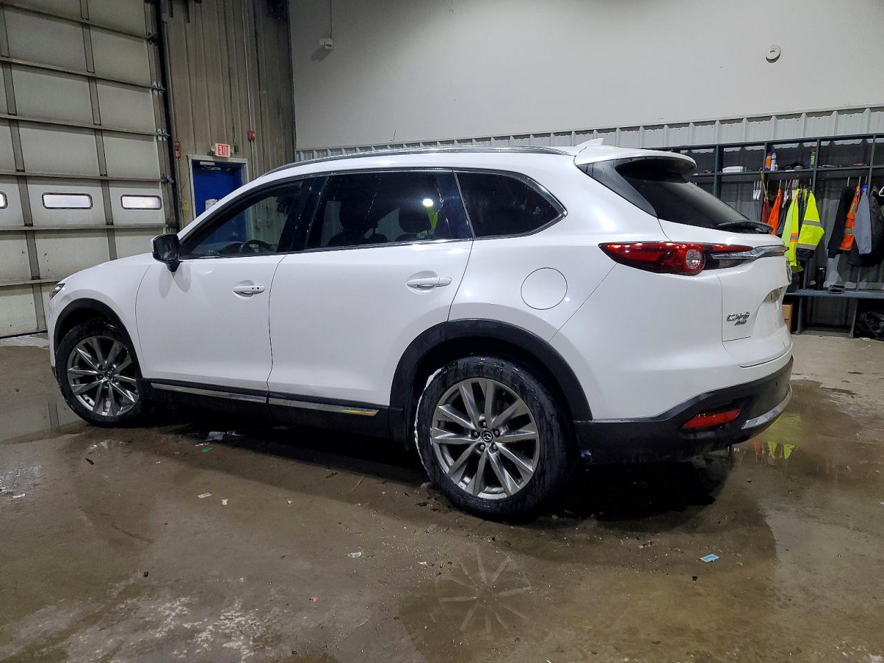 2016 MAZDA CX-9 SIGNATURE photo 4