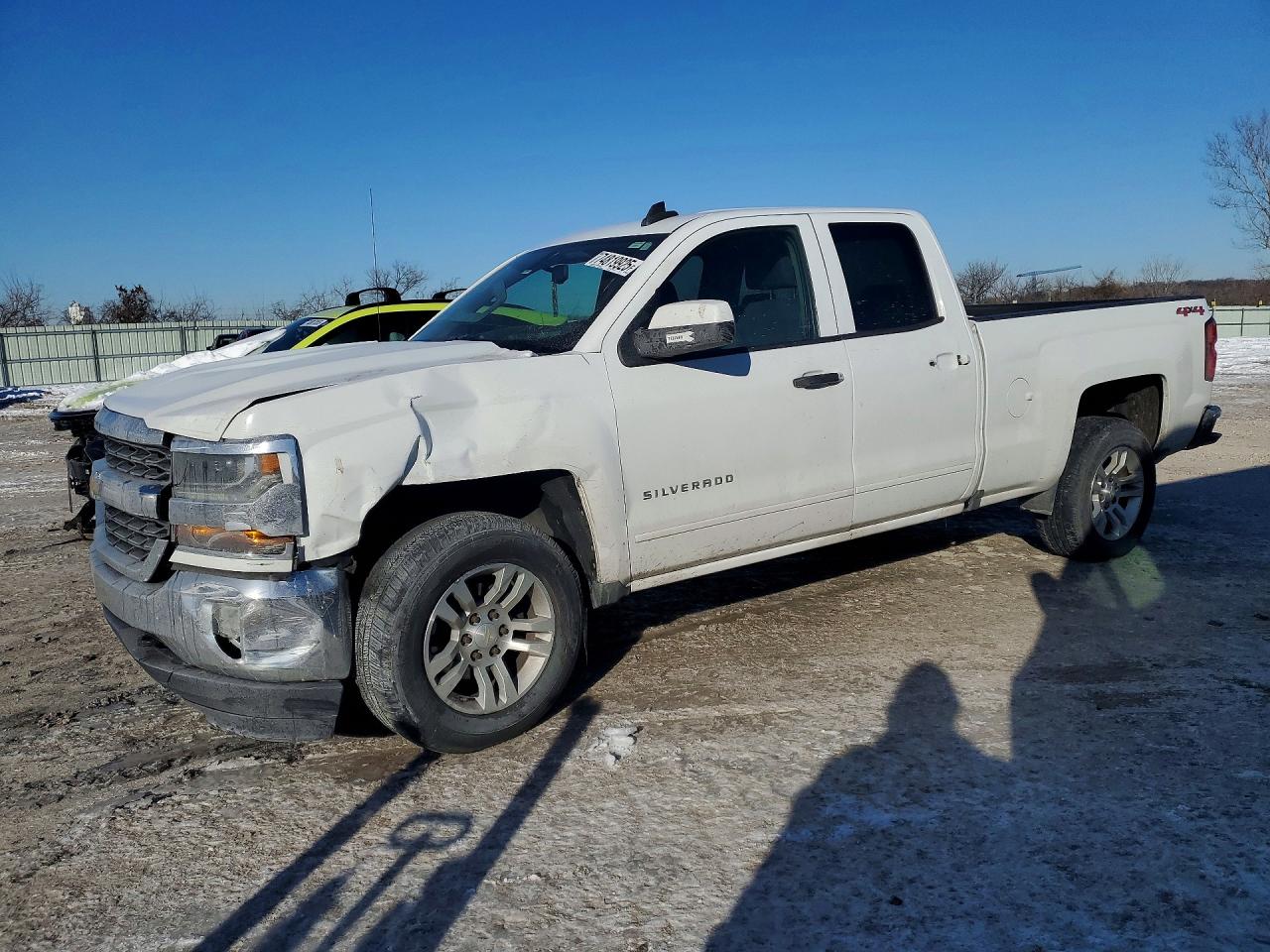 2017 CHEVROLET SILVERADO