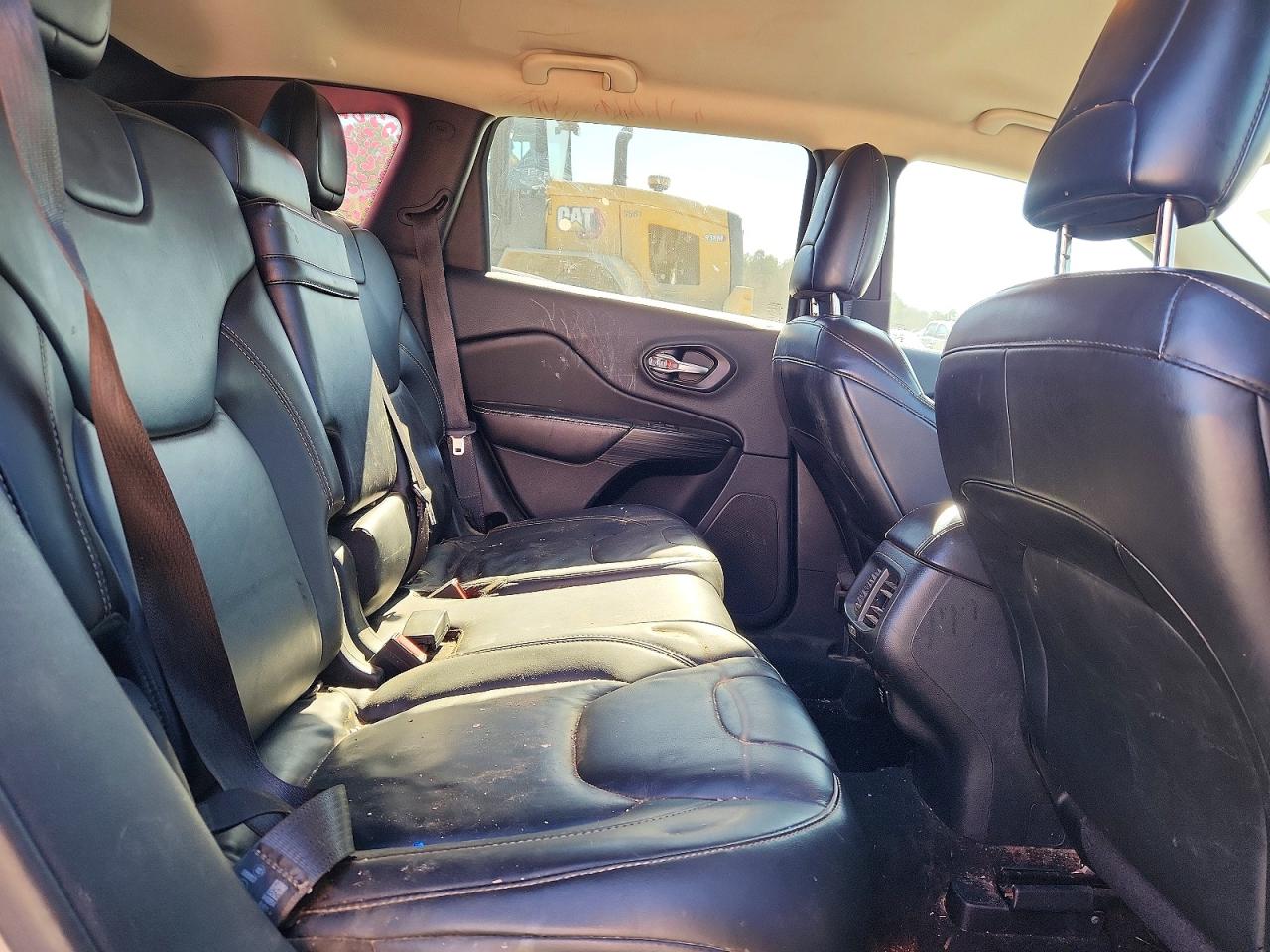 2015 JEEP CHEROKEE LIMITED photo 10