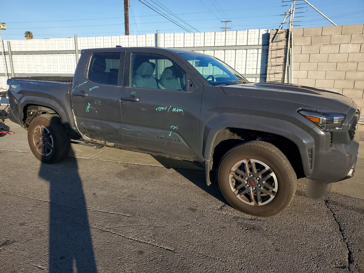 2025 TOYOTA TACOMA TRD SPORT photo 7