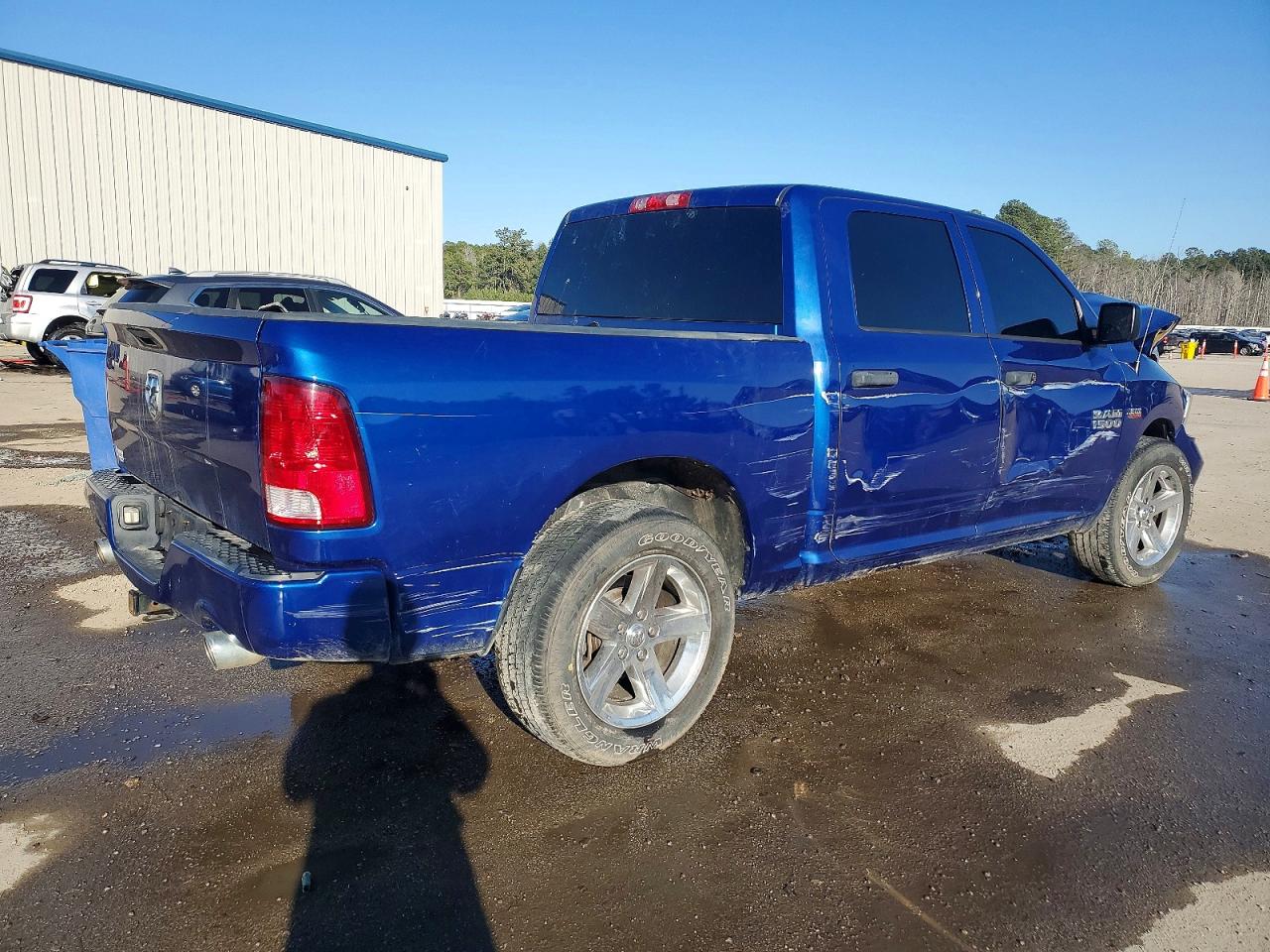 2017 RAM 1500 ST photo 5