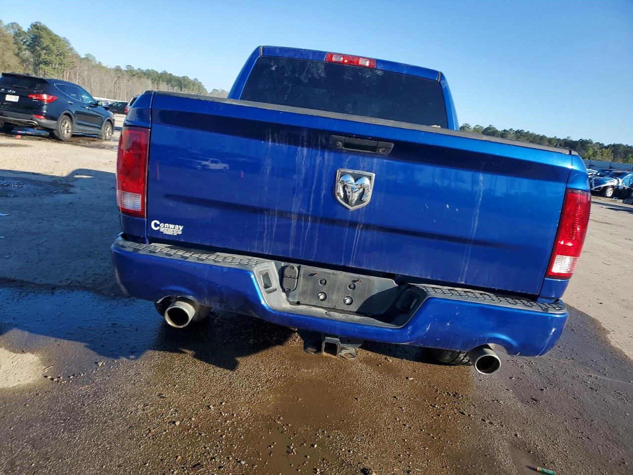2017 RAM 1500 ST photo 11