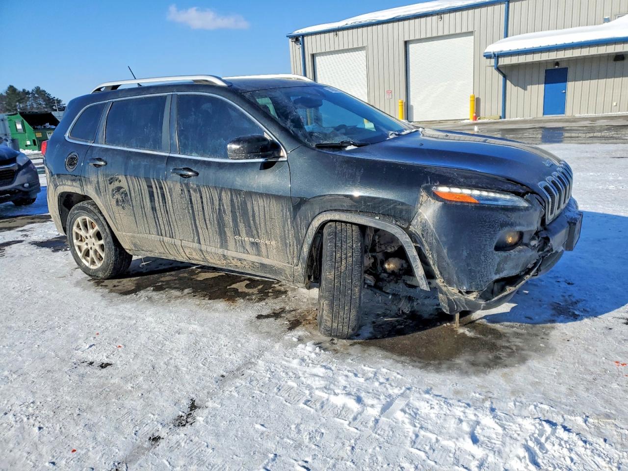 2015 JEEP CHEROKEE LATITUDE photo 4