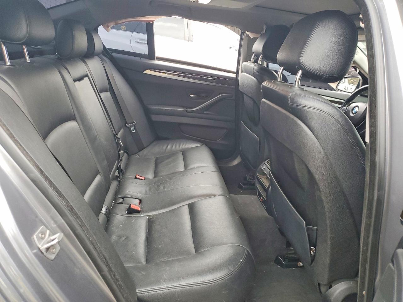 2015 BMW 528 XI photo 10
