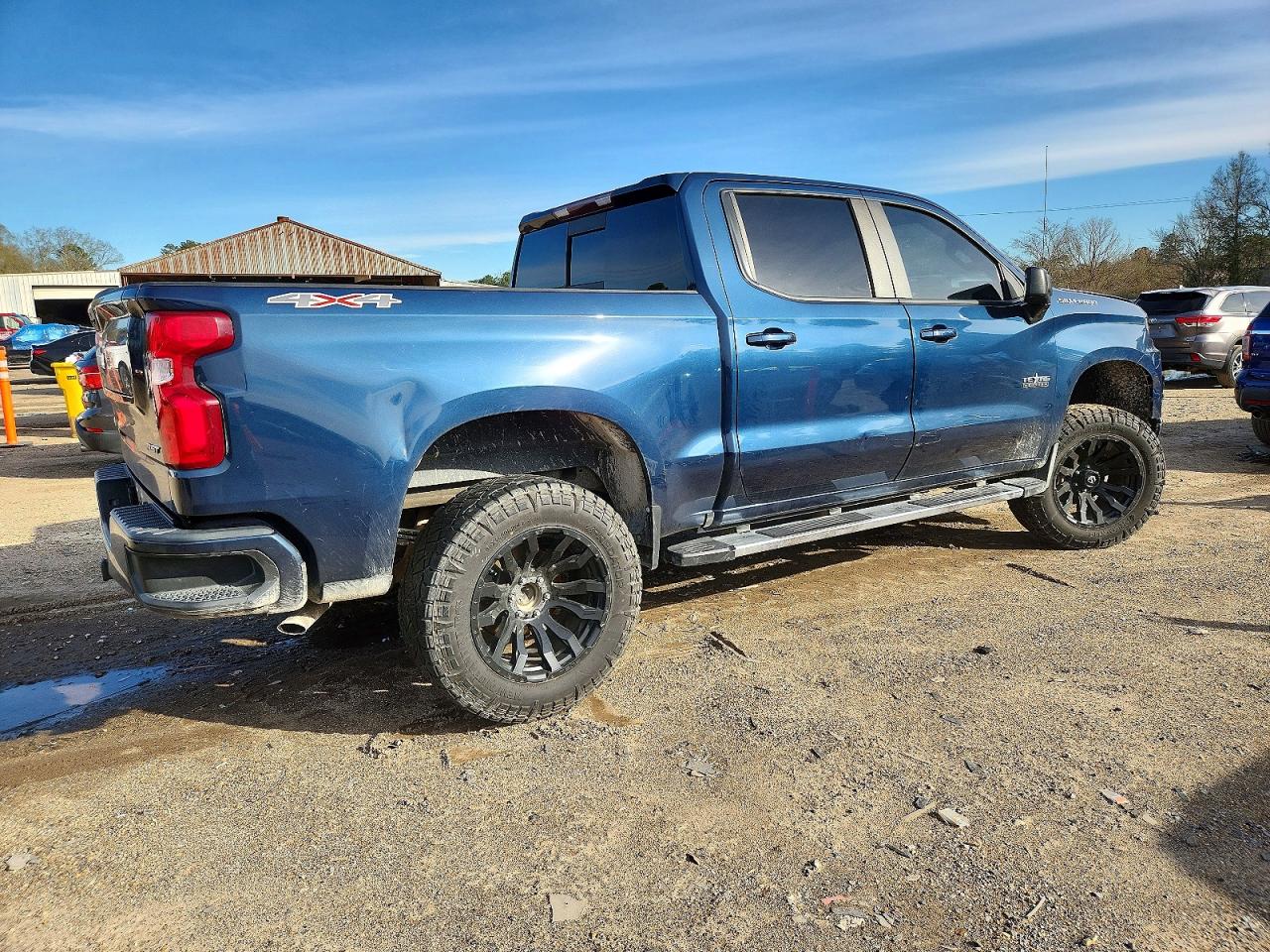 2021 CHEVROLET SILVERADO K1500 RST photo 3