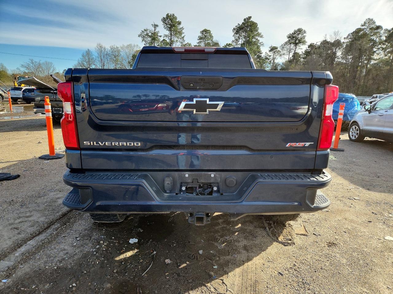 2021 CHEVROLET SILVERADO K1500 RST photo 6