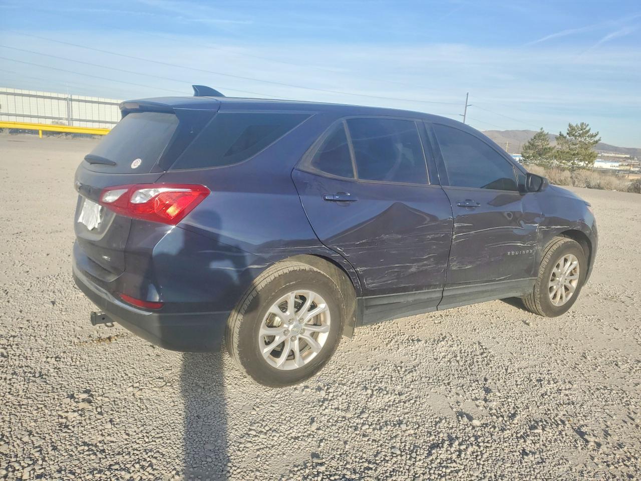 2018 CHEVROLET EQUINOX LS photo 5