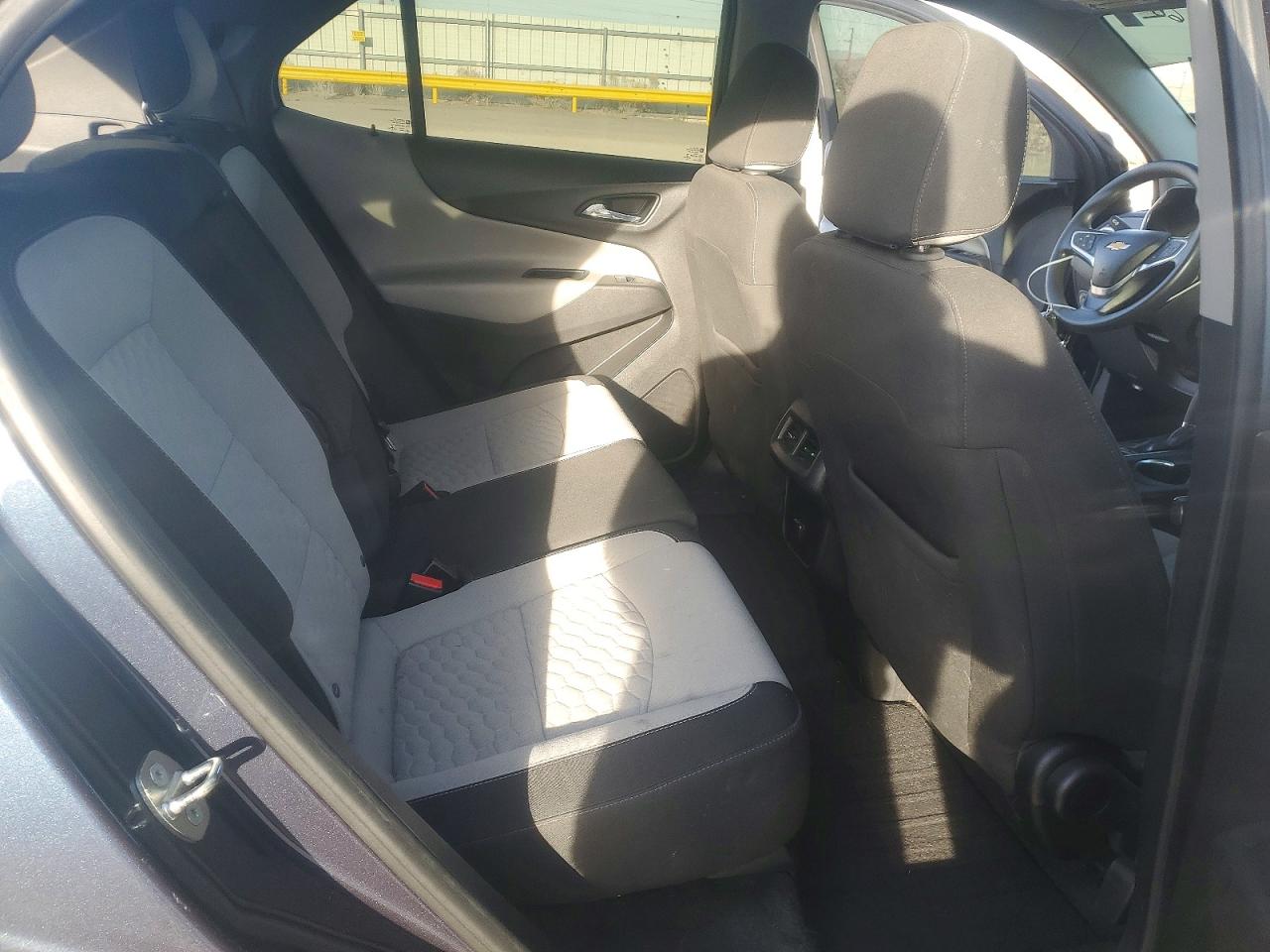 2018 CHEVROLET EQUINOX LS photo 21