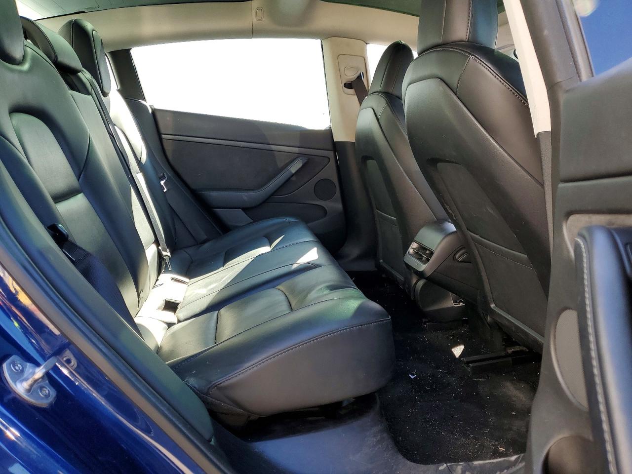 2022 TESLA MODEL 3 photo 11