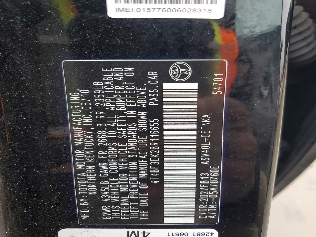 2011 TOYOTA CAMRY photo 23