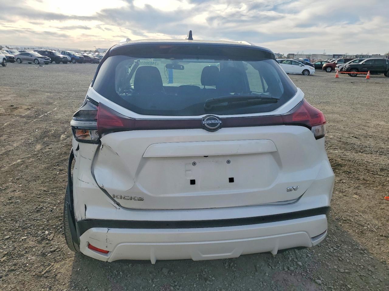 2023 NISSAN KICKS SV photo 6