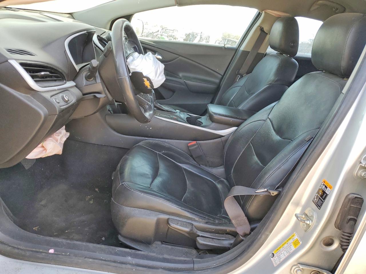 2017 CHEVROLET VOLT LT photo 13