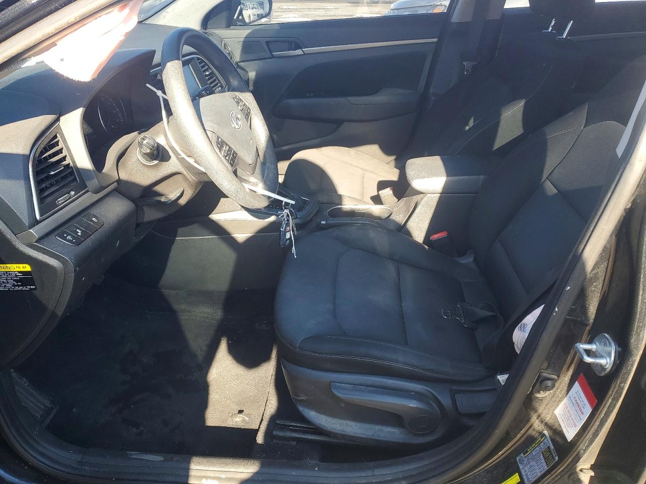 2018 HYUNDAI ELANTRA SEL photo 13