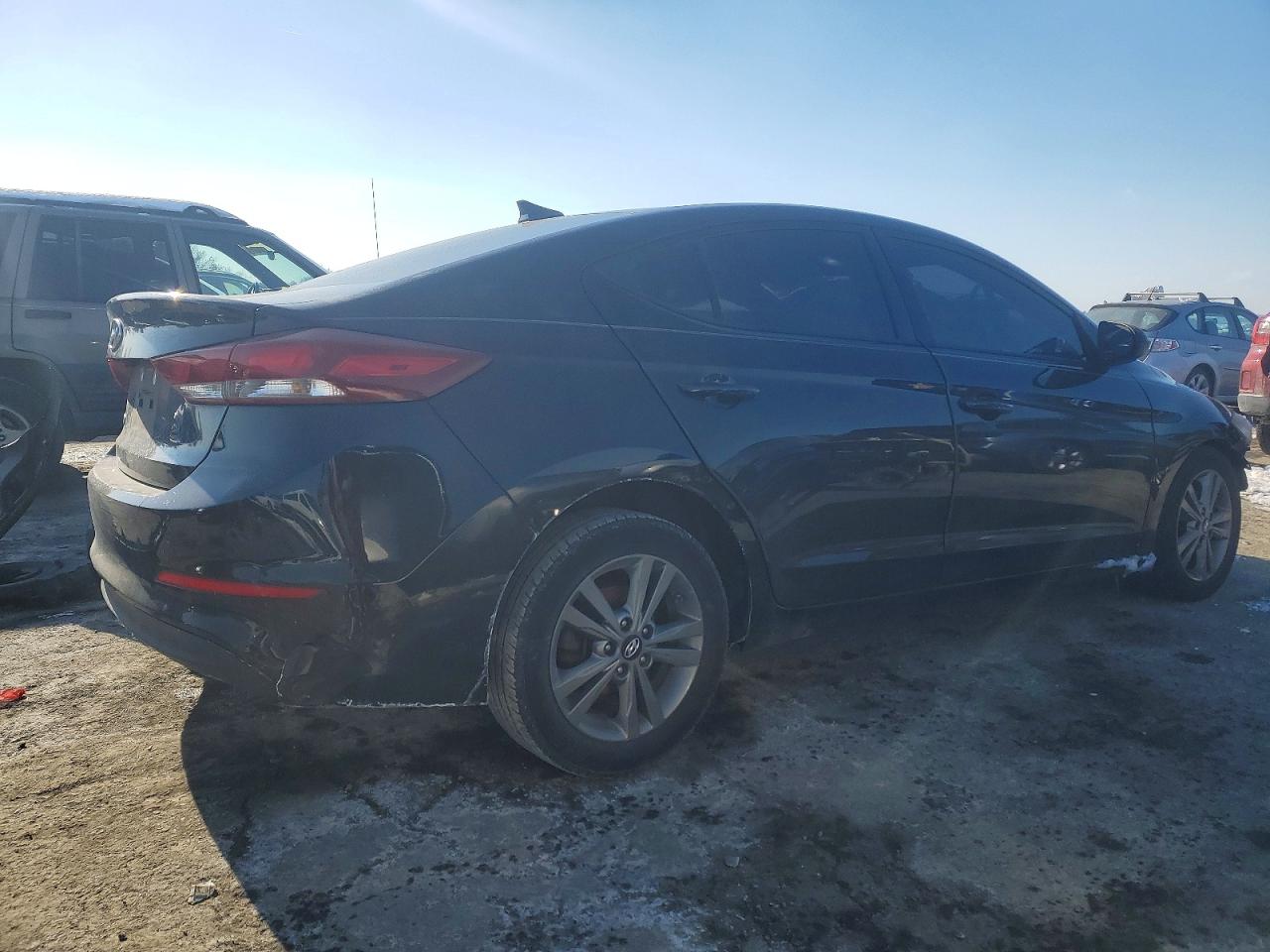 2018 HYUNDAI ELANTRA SEL photo 5