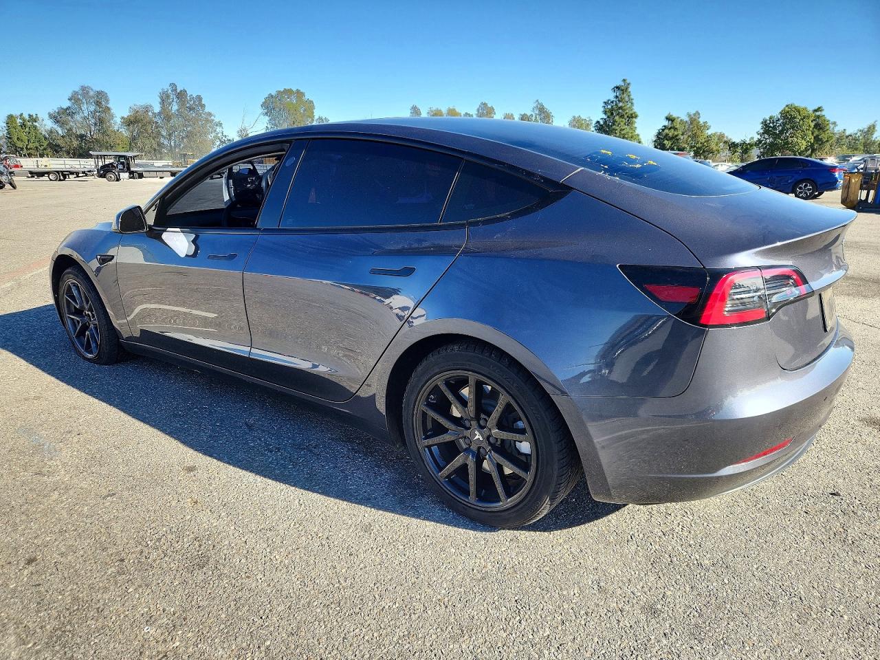 2023 TESLA MODEL 3 photo 3