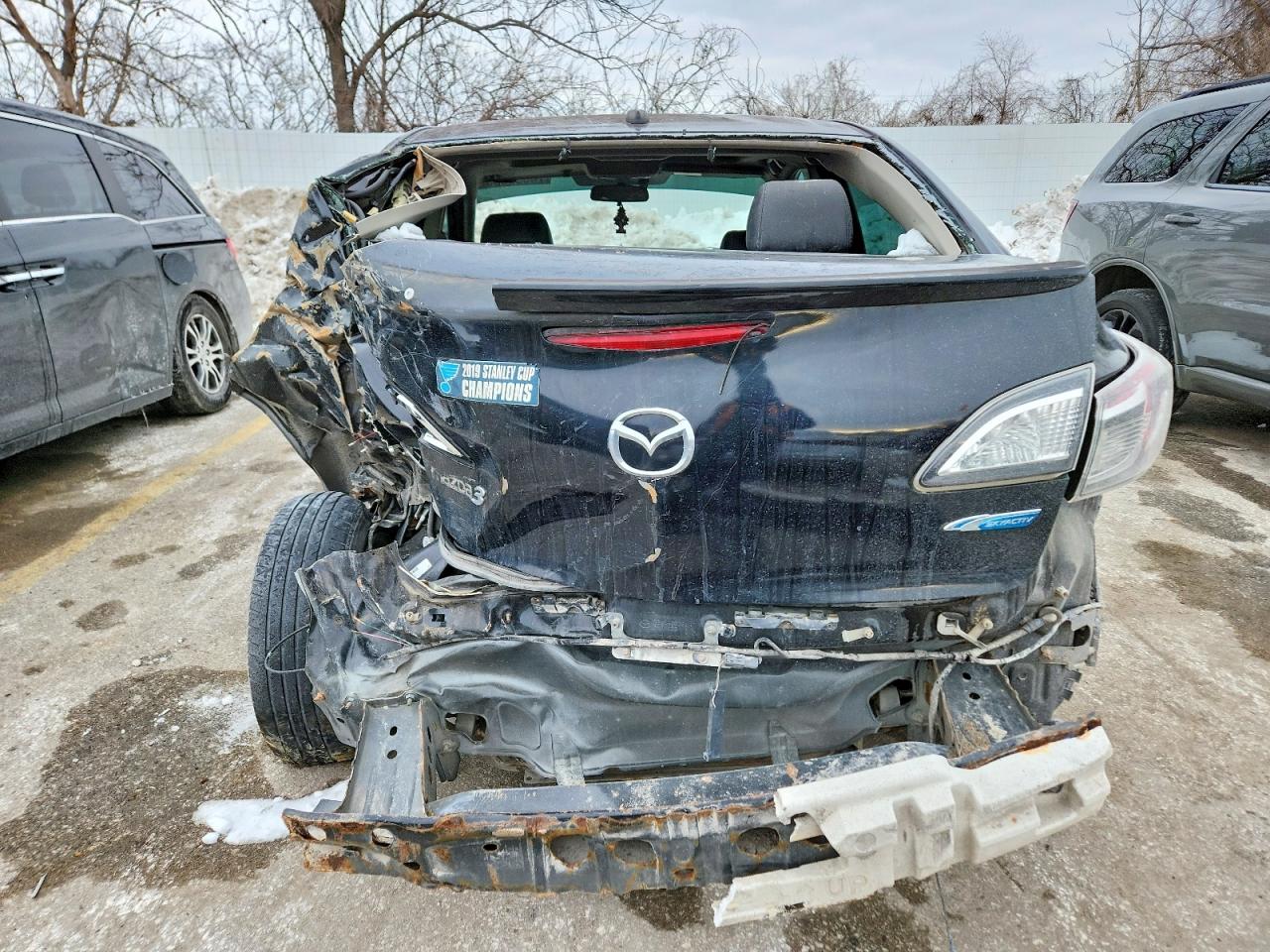 2013 MAZDA 3 I photo 11