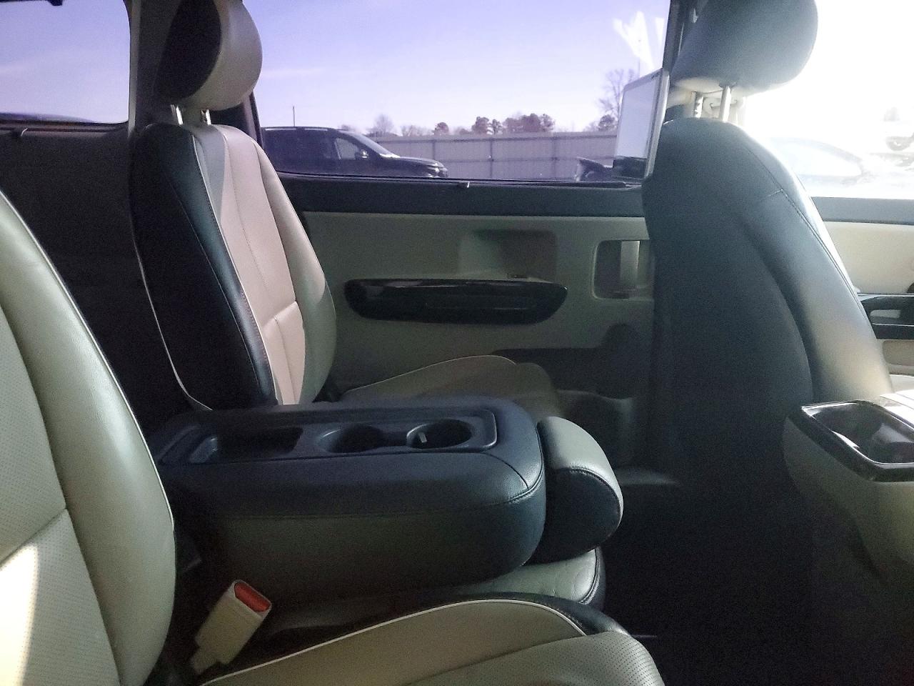 2020 KIA SEDONA EX photo 20