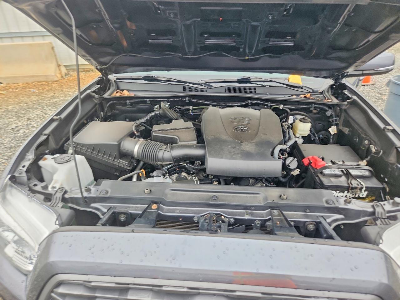2021 TOYOTA TACOMA photo 21