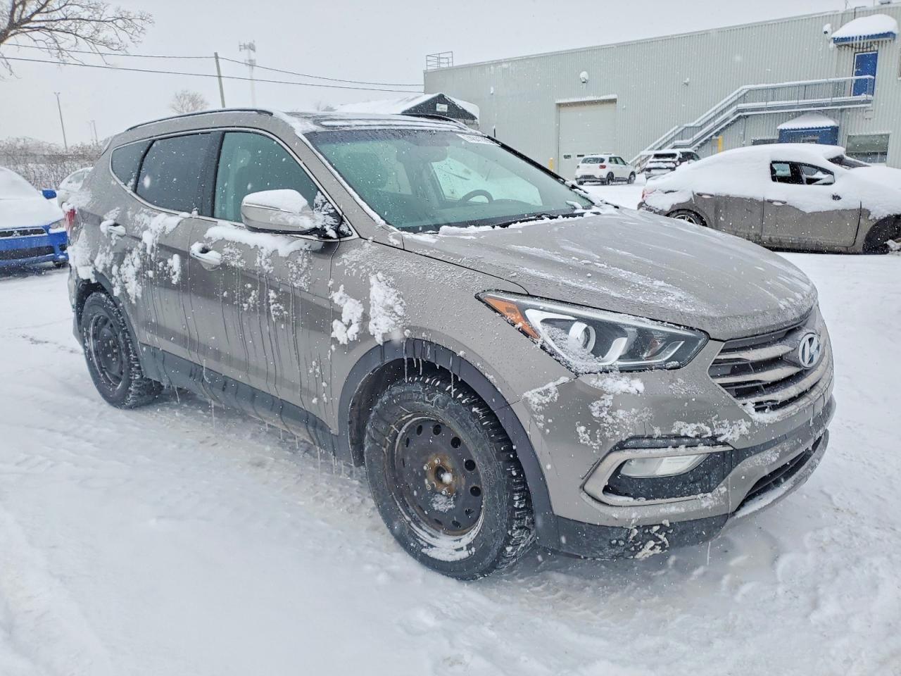 2016 HYUNDAI SANTA FE SPORT photo 4