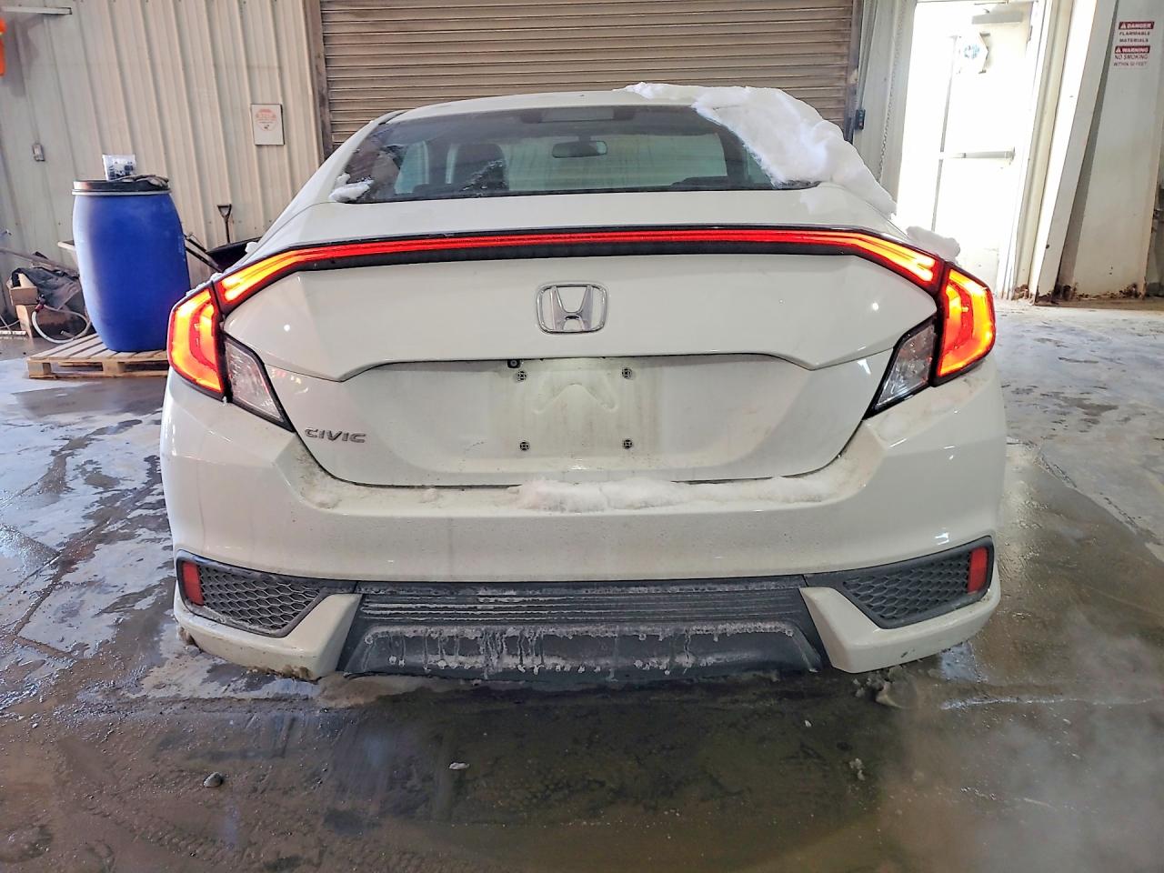 2016 HONDA CIVIC LX photo 11