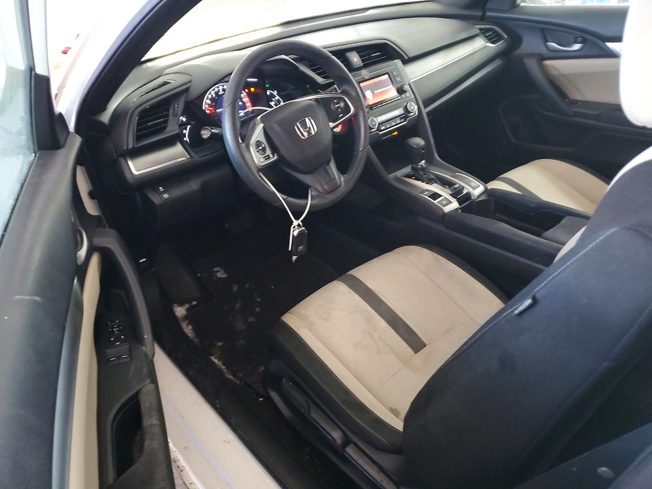 2016 HONDA CIVIC LX photo 15