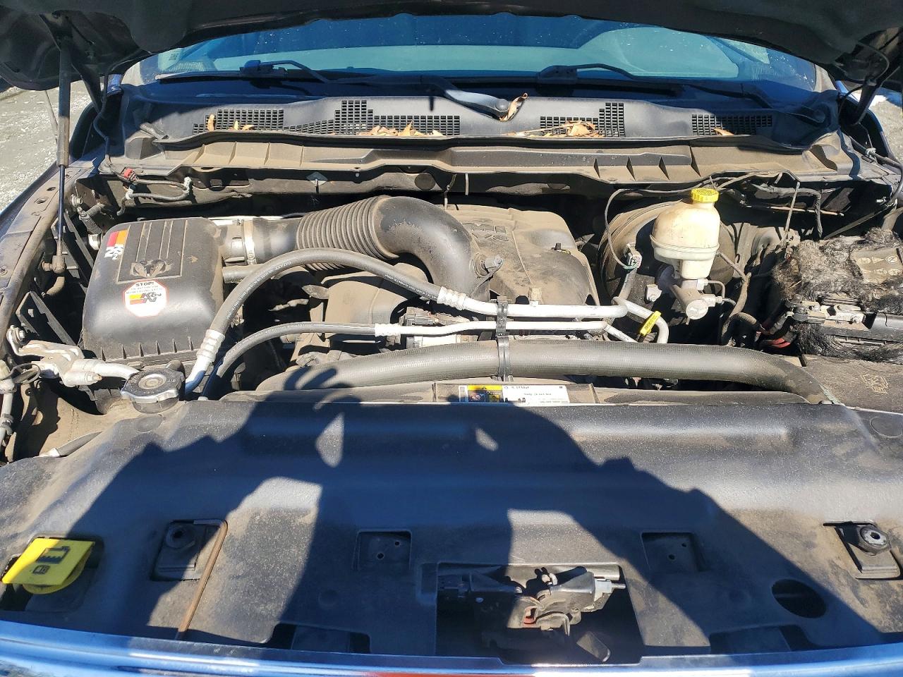 2015 RAM 1500 SLT photo 21