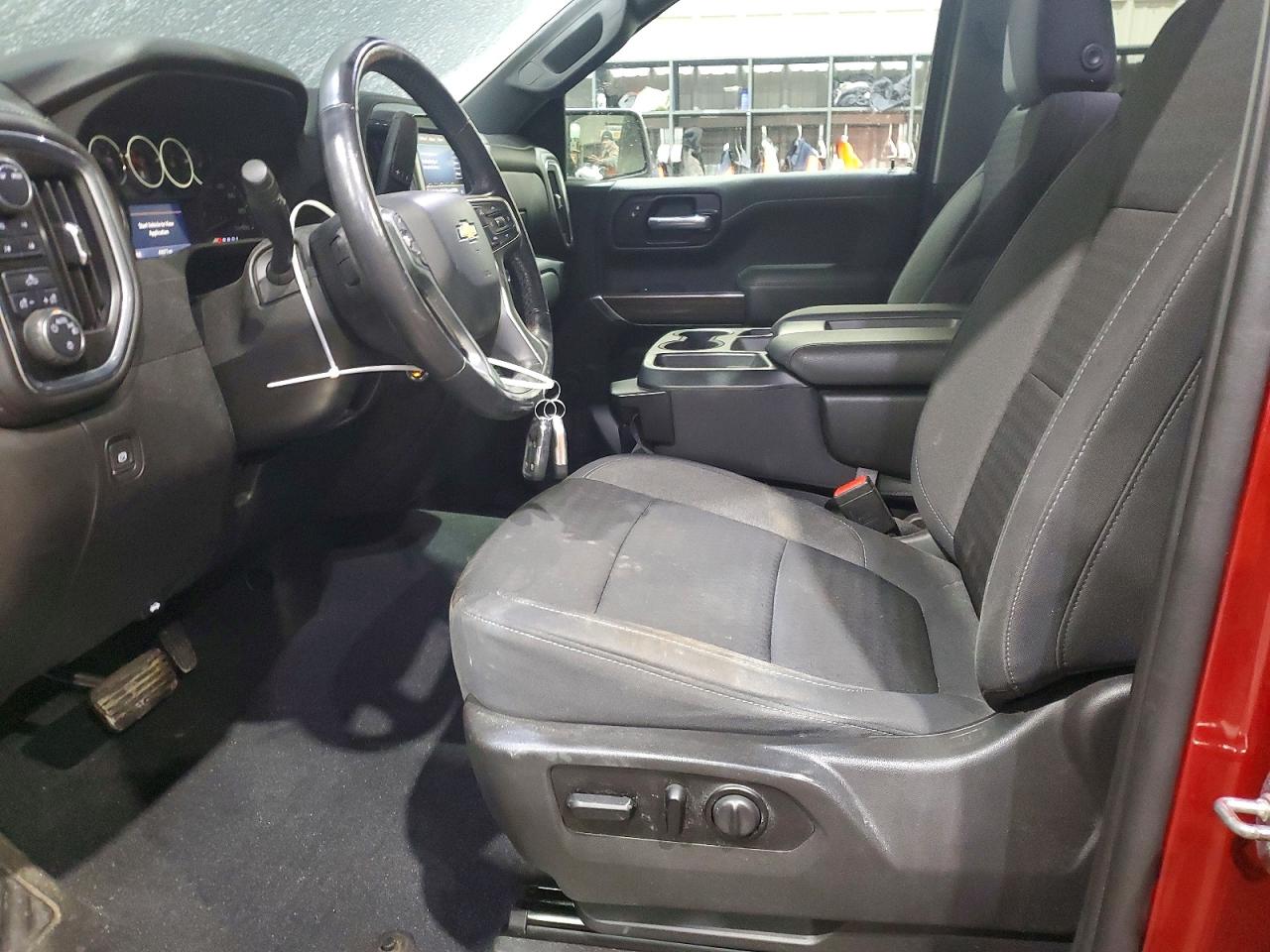 2021 CHEVROLET SILVERADO K1500 LT photo 7