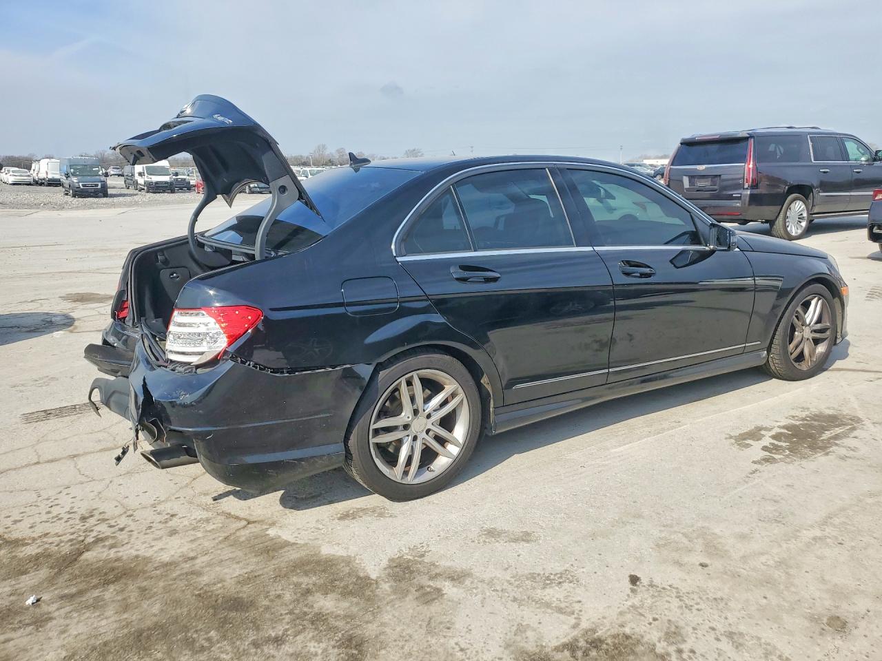 2013 MERCEDES-BENZ C 300 4MATIC photo 3