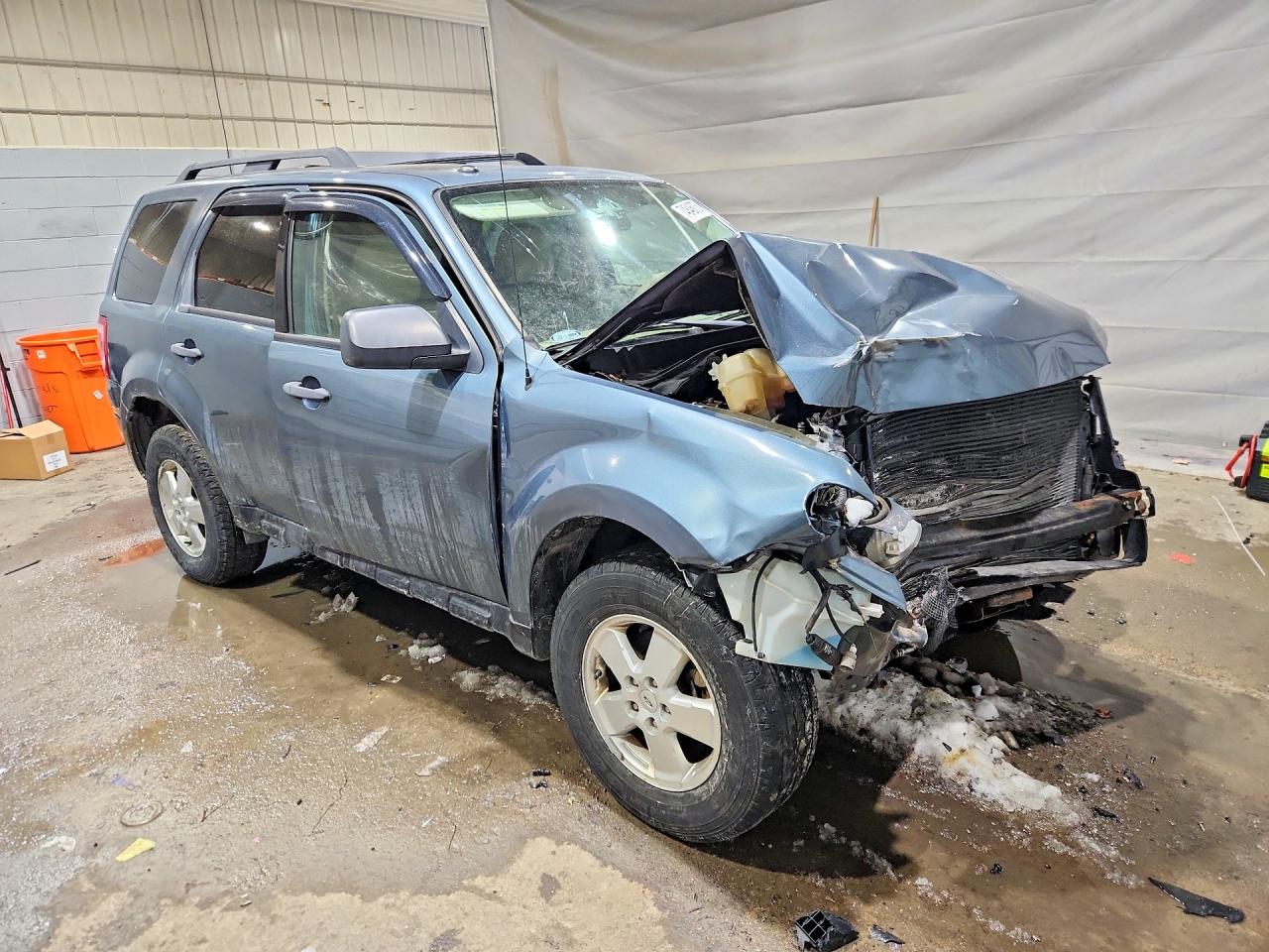 2012 FORD ESCAPE photo 7