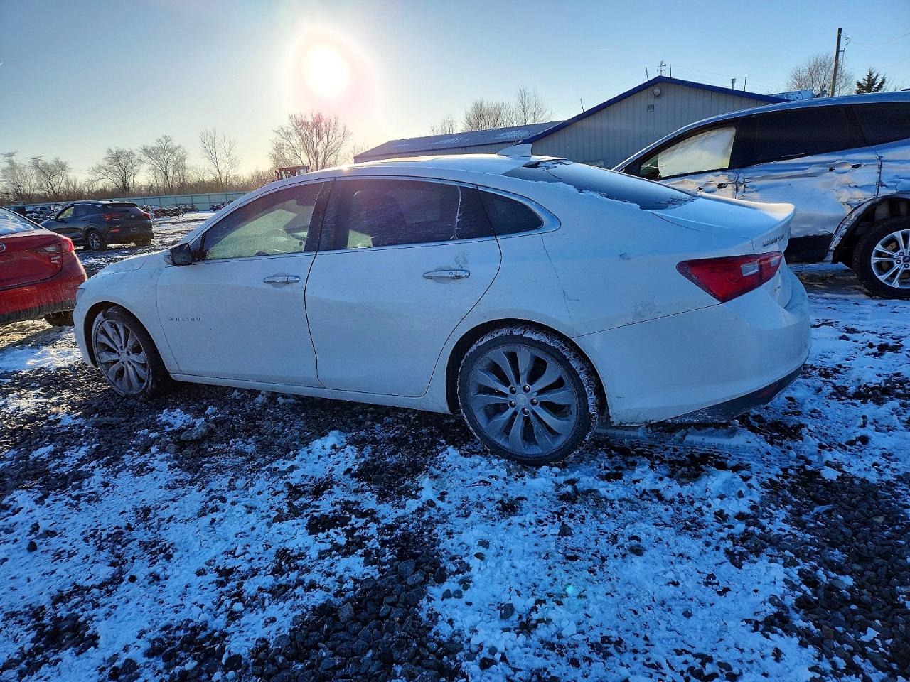 2017 CHEVROLET MALIBU PREMIER photo 3