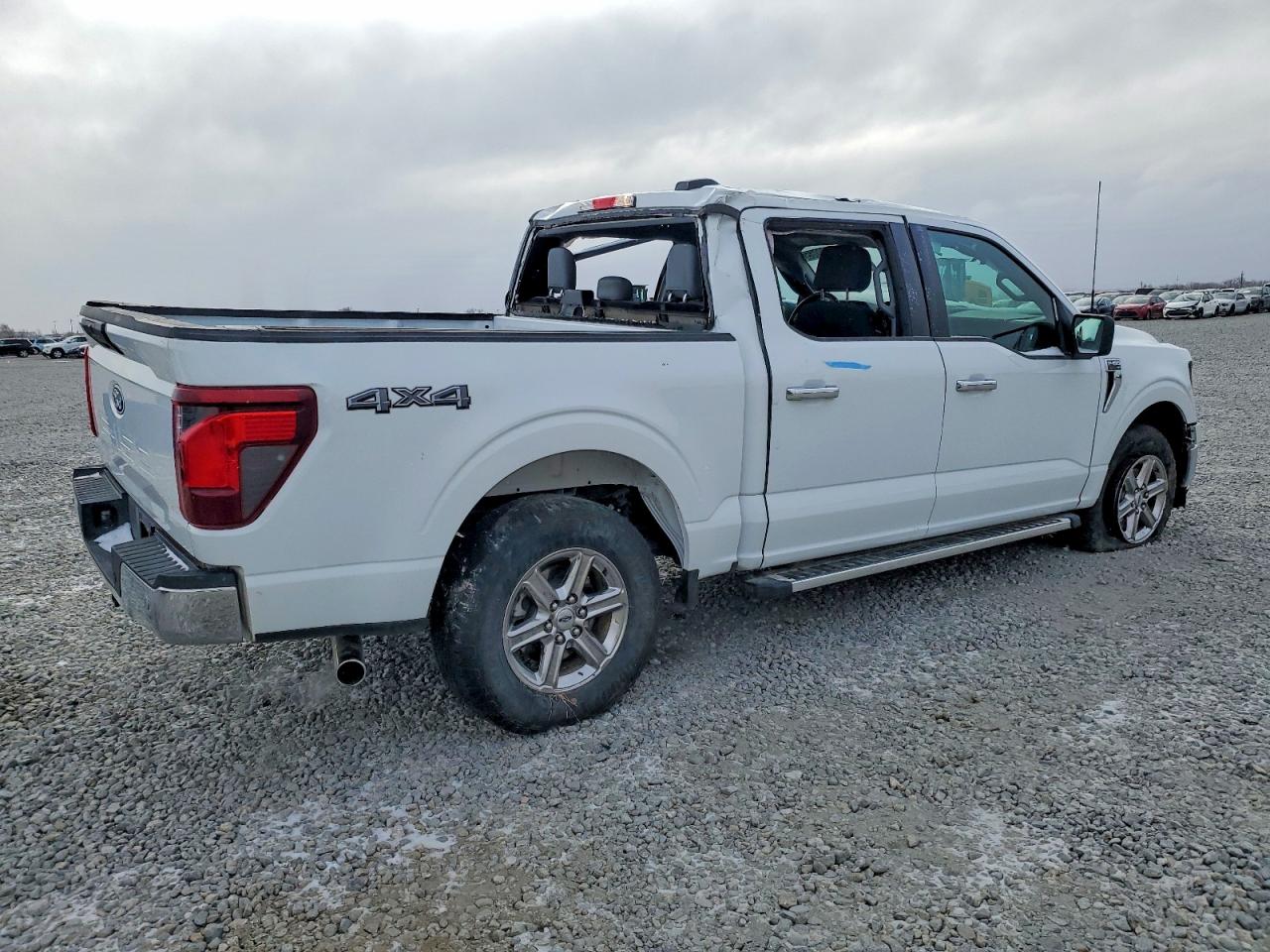 2025 FORD F150 XLT photo 3