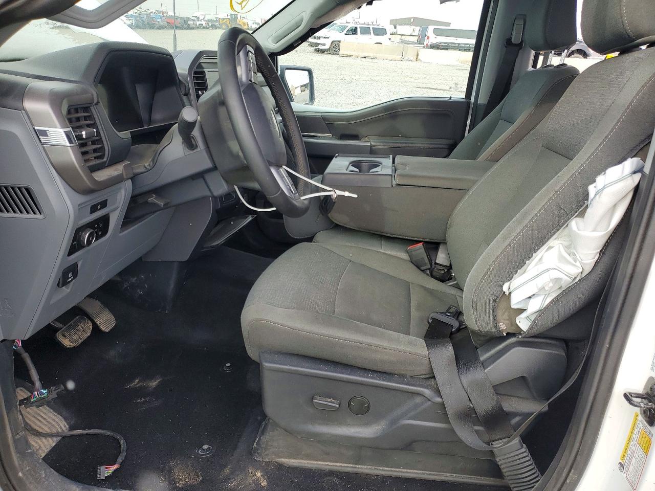 2025 FORD F150 XLT photo 7