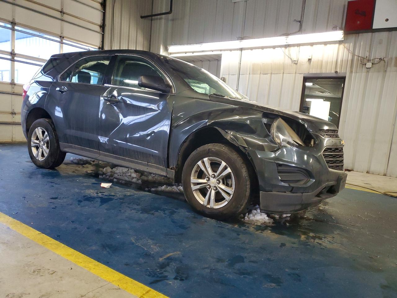 2017 CHEVROLET EQUINOX LS photo 7