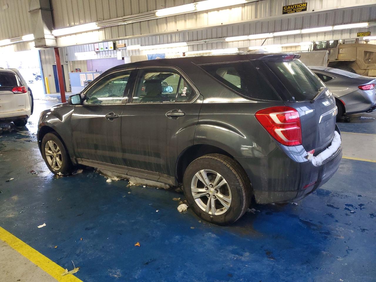 2017 CHEVROLET EQUINOX LS photo 3