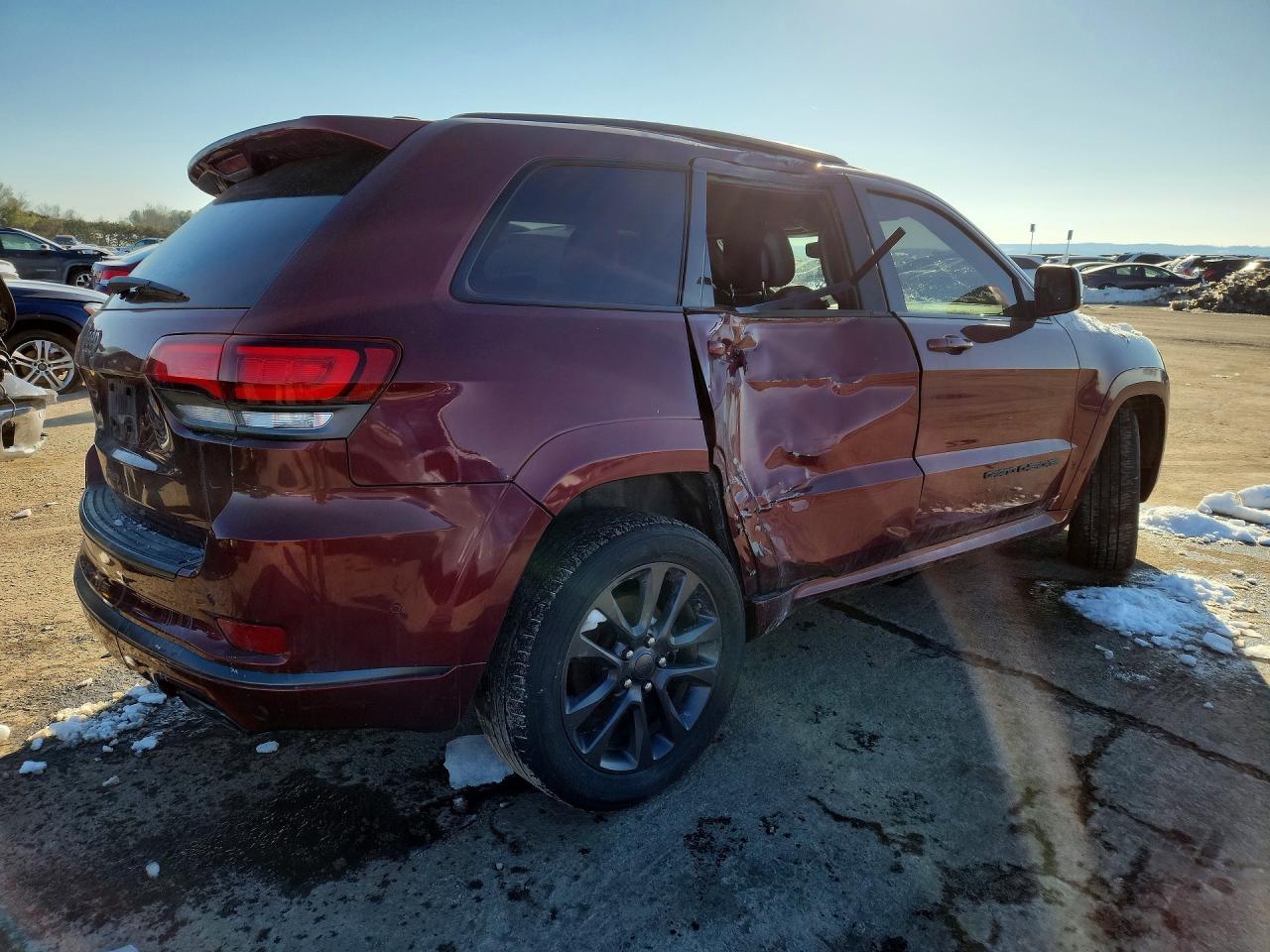 2019 JEEP GRAND CHEROKEE OVERLAND photo 5