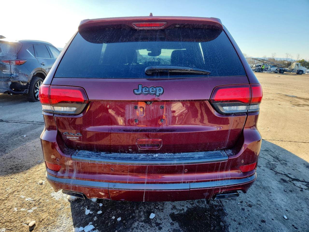 2019 JEEP GRAND CHEROKEE OVERLAND photo 11