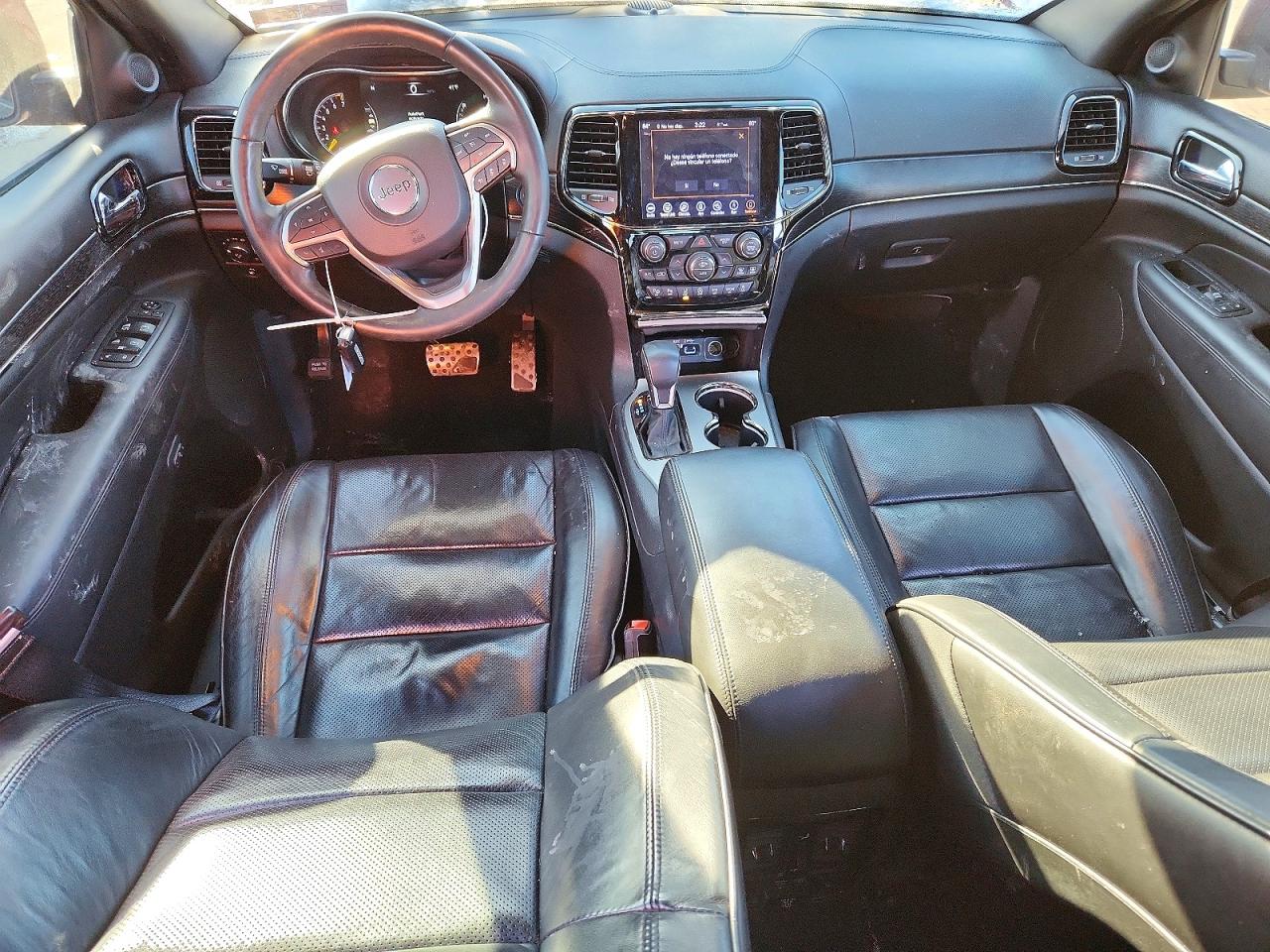 2019 JEEP GRAND CHEROKEE OVERLAND photo 15