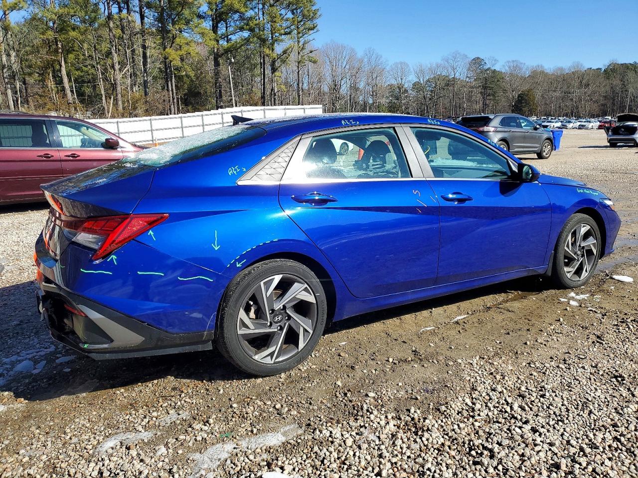 2024 HYUNDAI ELANTRA SEL photo 3